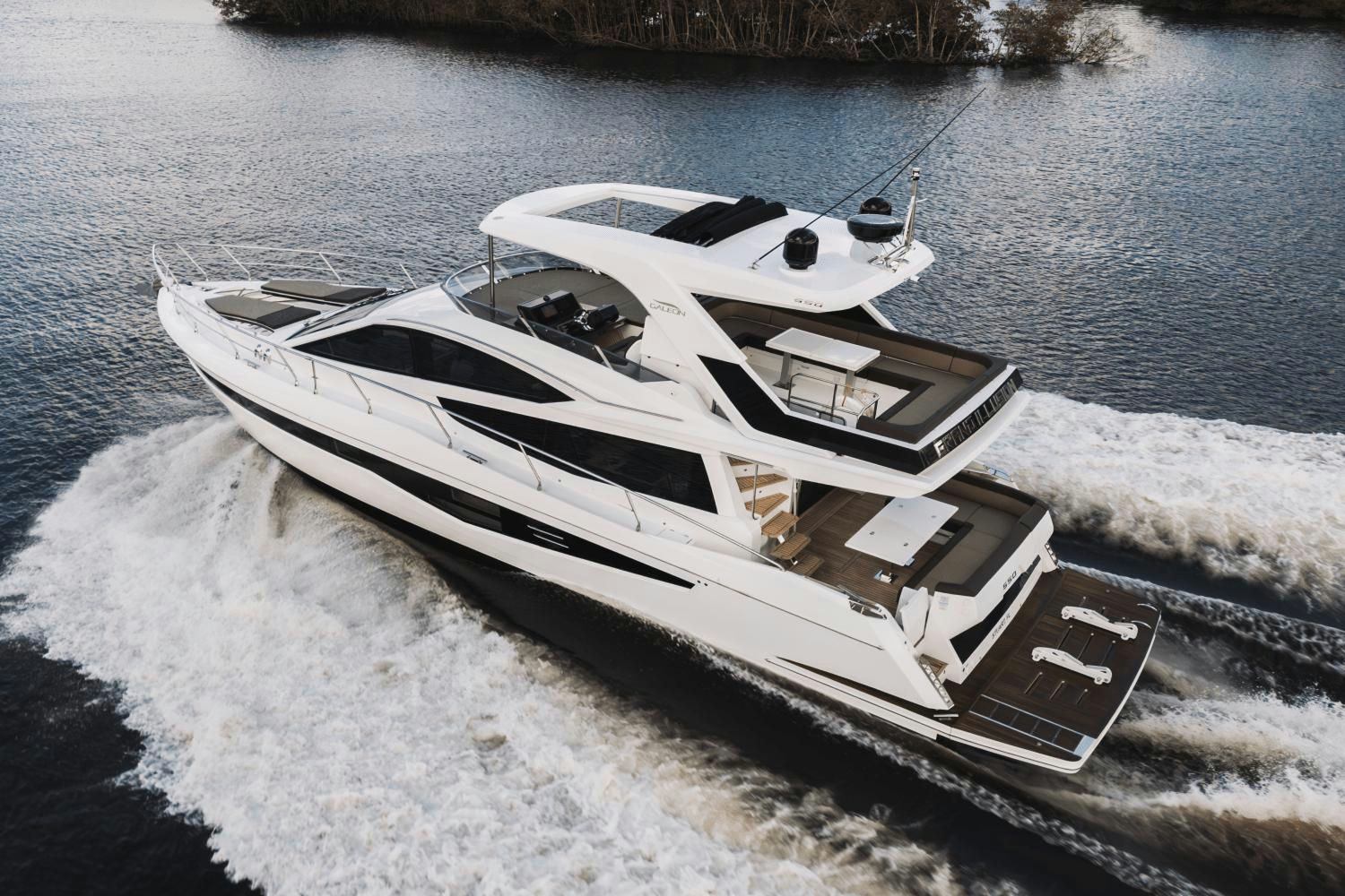 5 Stars (Galeon 550 Fly), 16.8 m Galeon 550 Fly charter yacht
