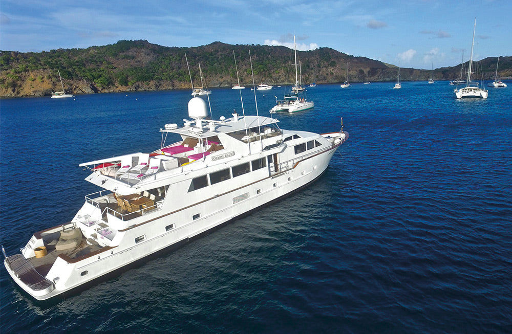 100' Broward (Gemini Lady), 30.5 m Broward charter yacht