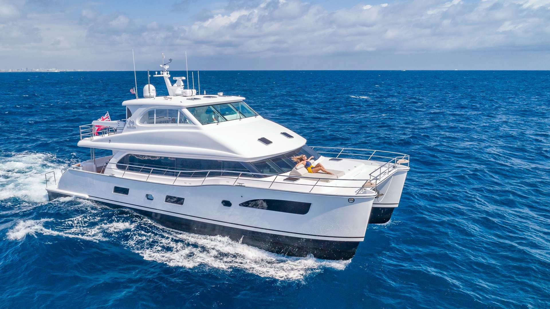 MUCHO GUSTO, 19.8 m charter yacht