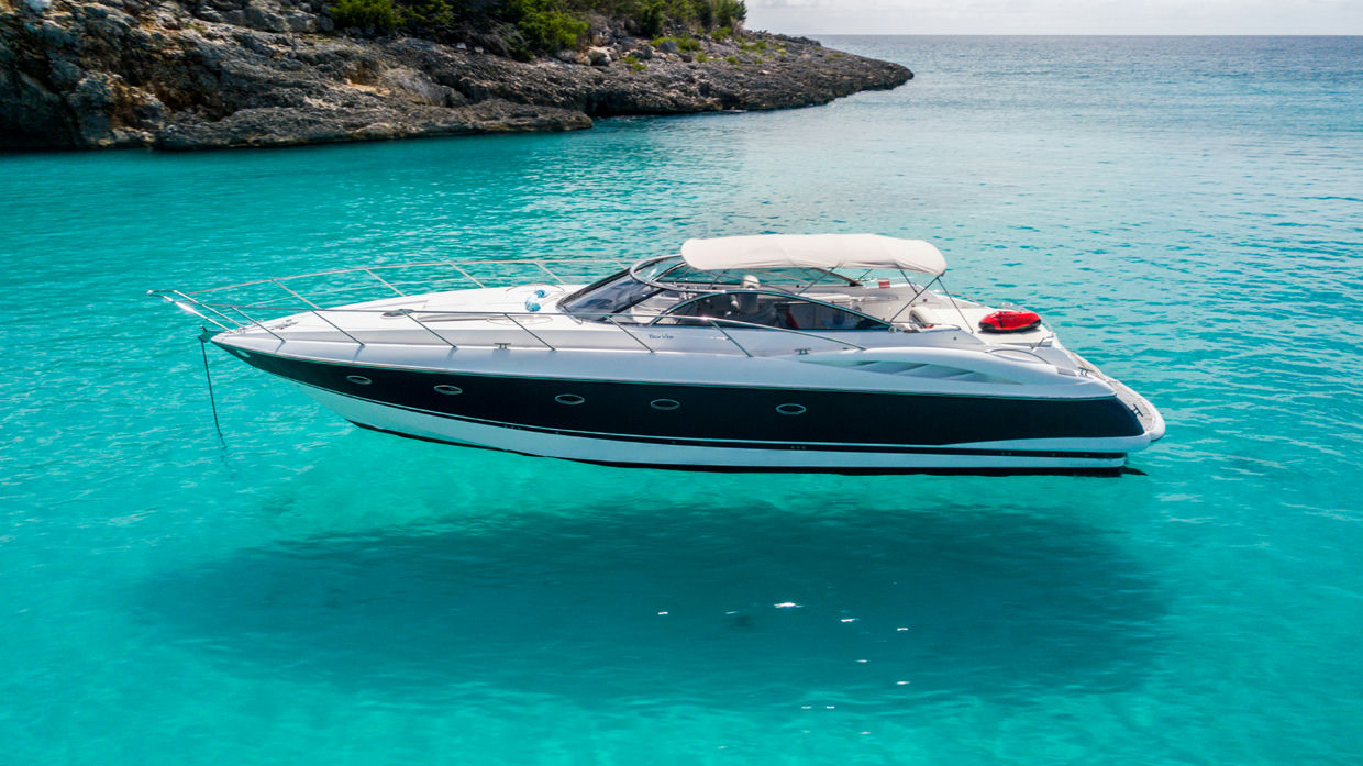 Sunseeker 52, 15.8 m Sunseeker 52 charter yacht