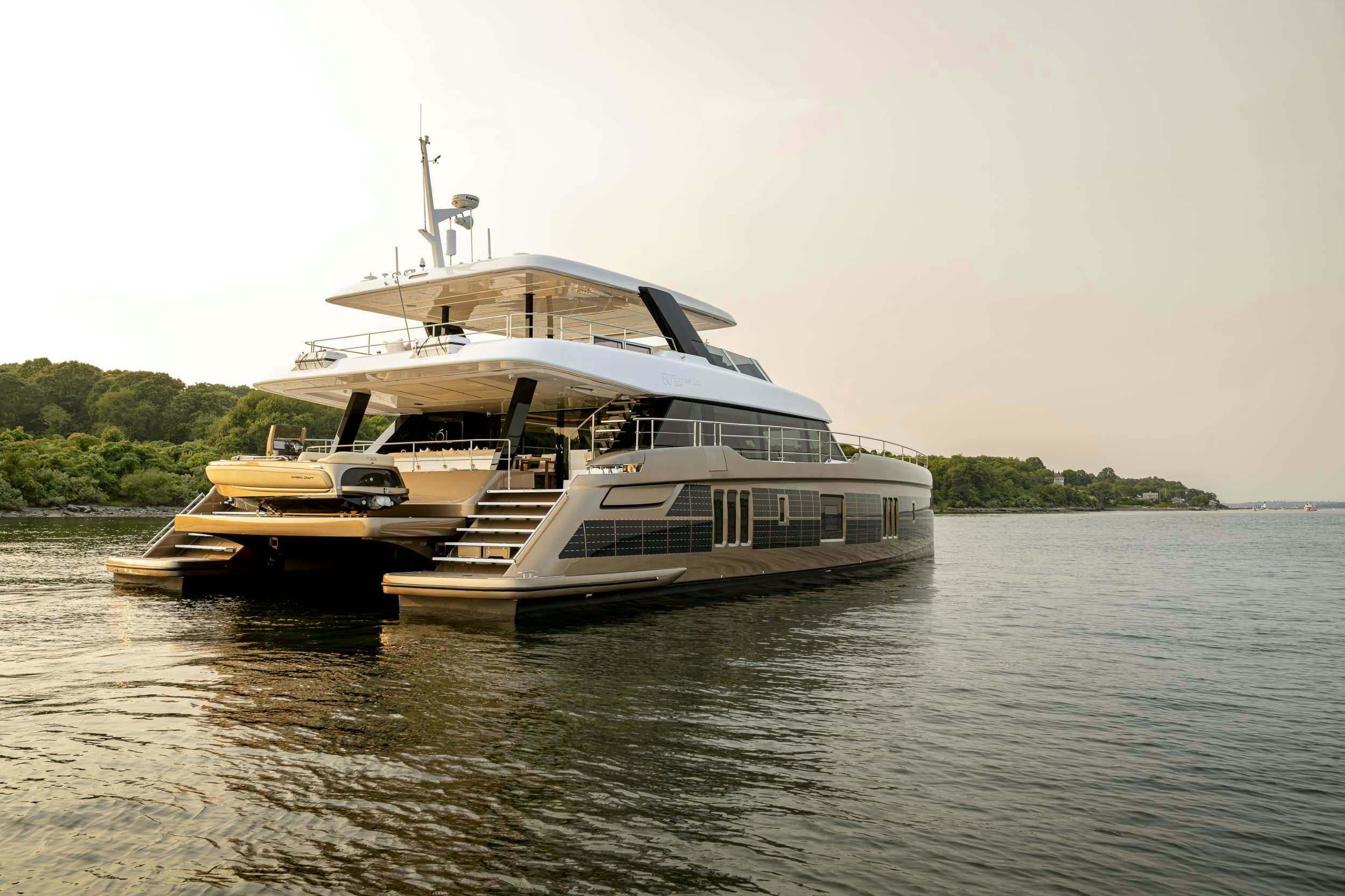 Sol, 24.4 m charter yacht