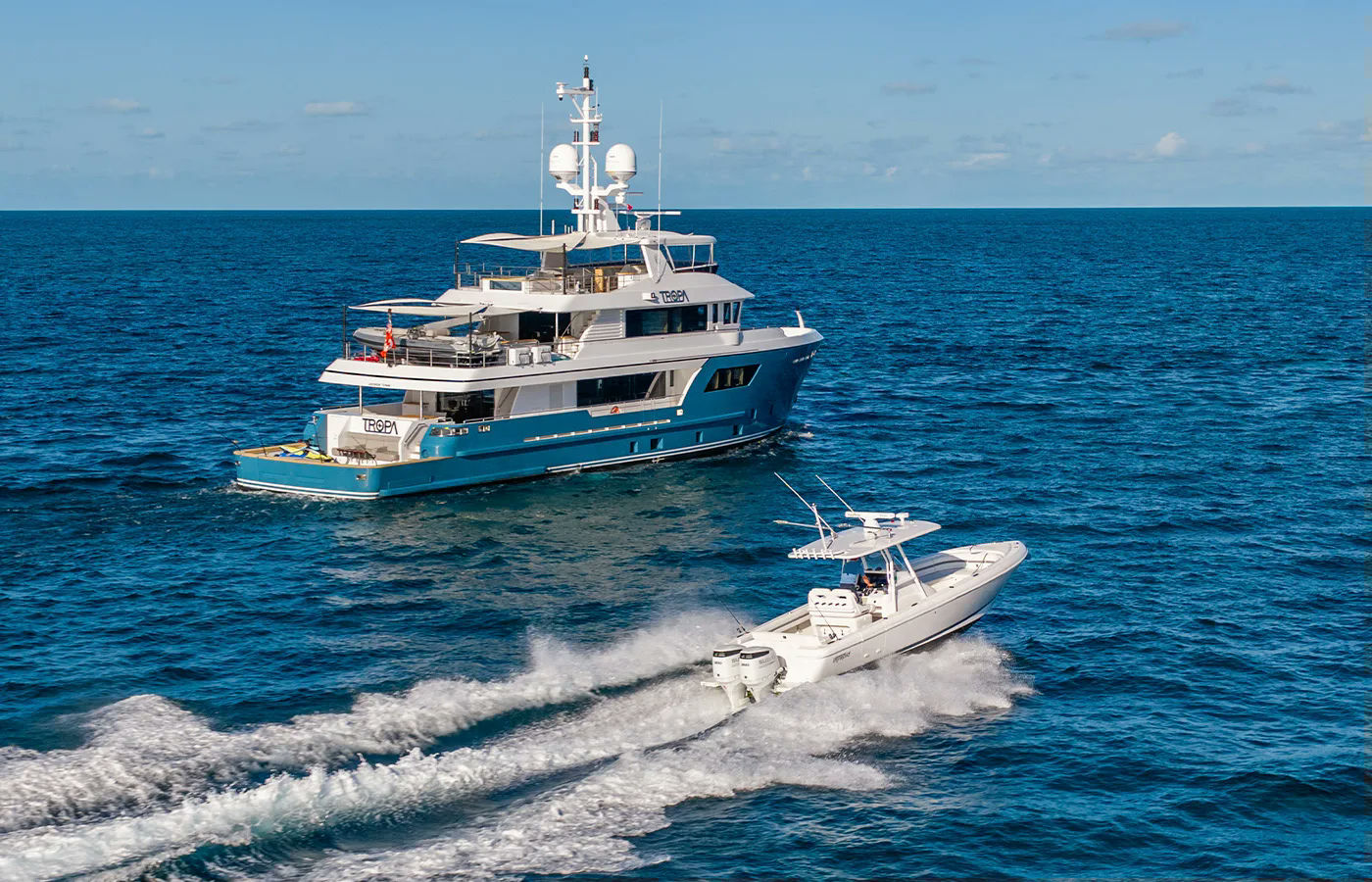 Tropa, 32.3 m charter yacht