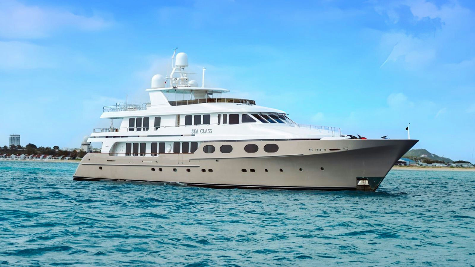 Sea Class, 47.3 m charter yacht