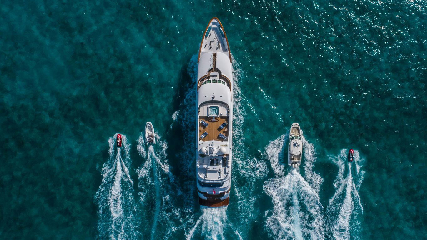 RELENTLESS, 44.2 m charter yacht
