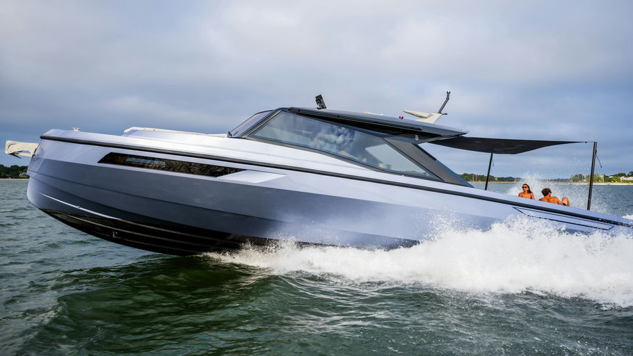 52' 2026 Santasevera + Seabob, 15.8 m Santasevera 52 charter yacht