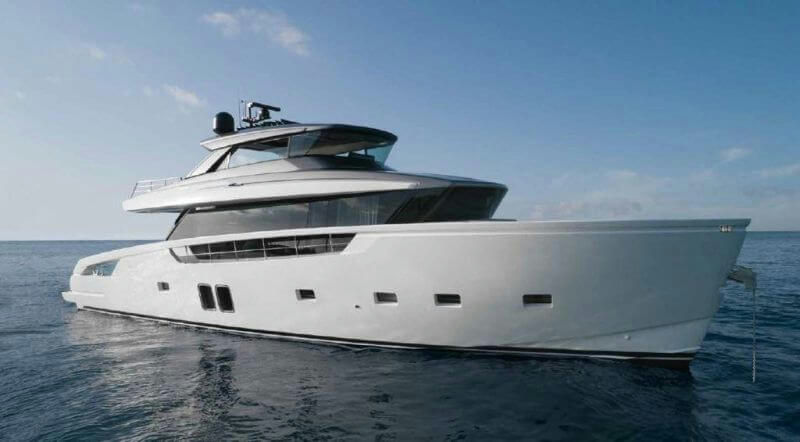 76' SanLorenzo + Water Toys, 23.2 m Sanlorenzo 76 charter yacht