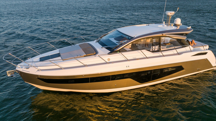 51' 2022 Azimut Atlantis, 15.5 m Azimut Atlantis 51 charter yacht