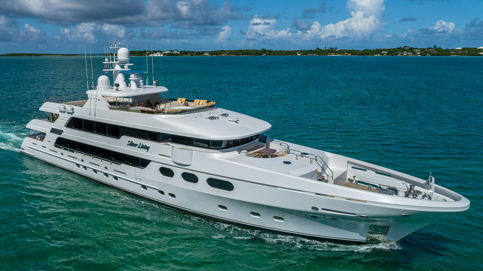 SILVER LINING, 50 m charter yacht