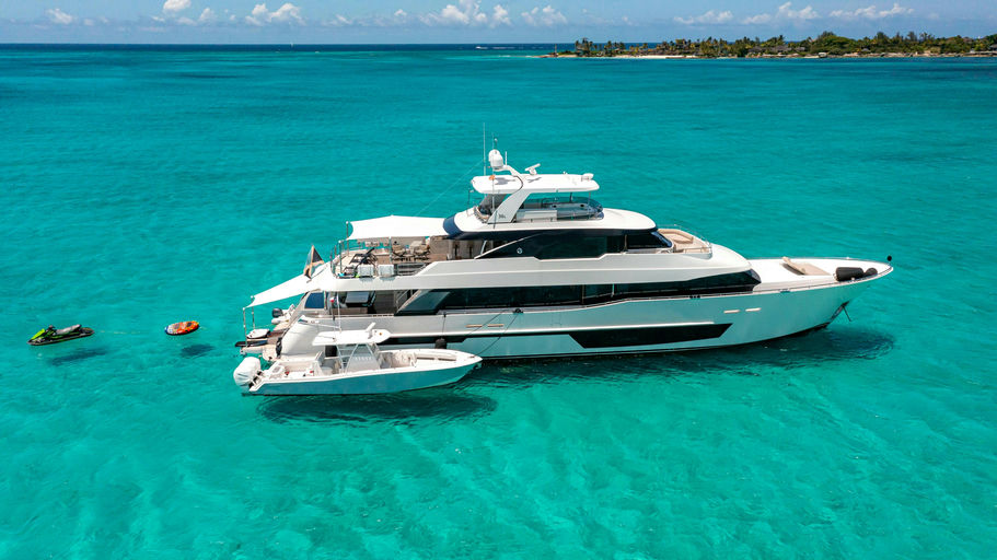 ISLAND COWBOY, 35.9 m charter yacht