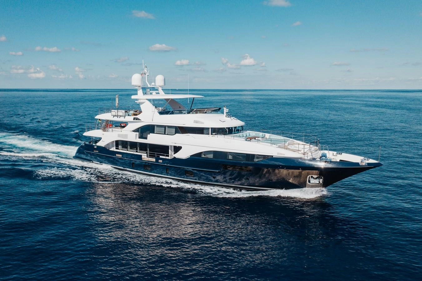 COFINA, 40.2 m charter yacht