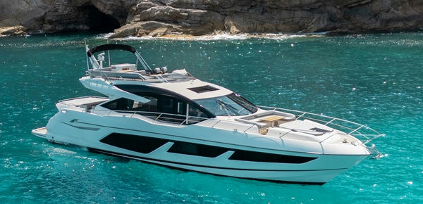 Sunseeker 74 Sport Yacht, 22.6 m Sunseeker 74 Sport Yacht charter yacht