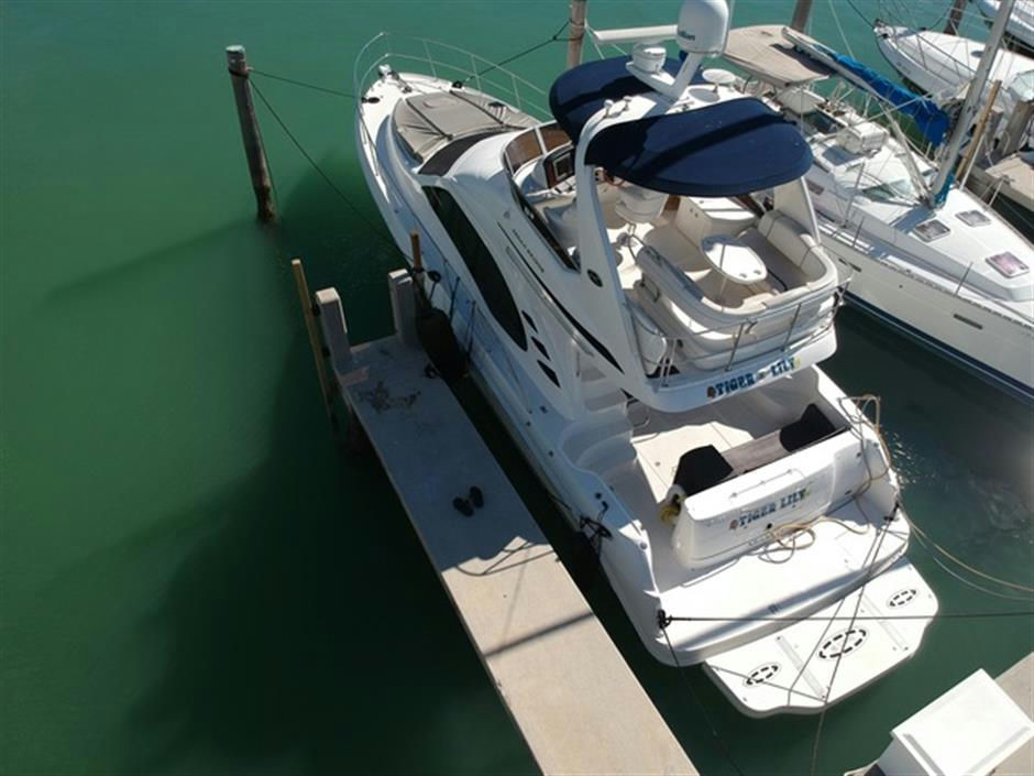 Tiger Lilly, 15.2 m Sea Ray Flybridge (listed 50', LOA spec 74'0") charter yacht